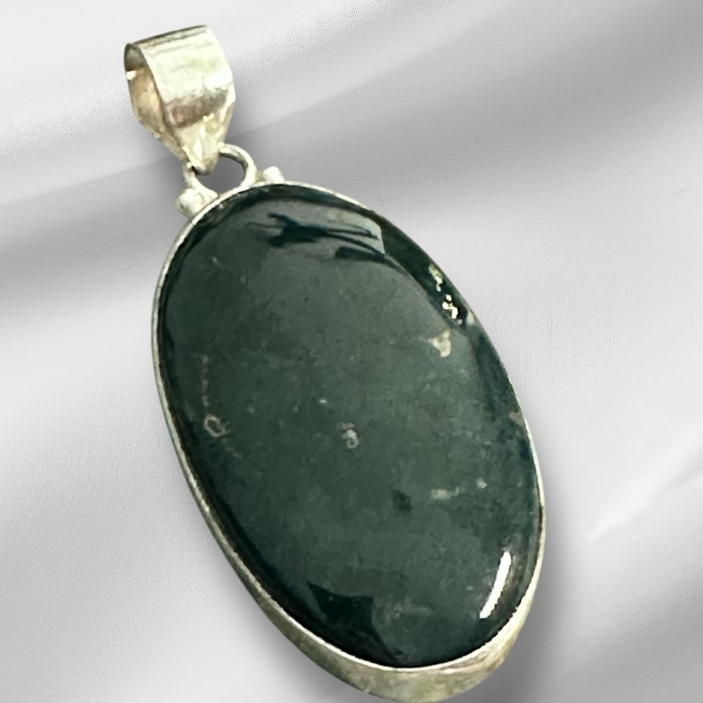 Hand Crafted Artisan Jewelry BLOODSTONE Cabochon Oval Dark Green Stone Pendant